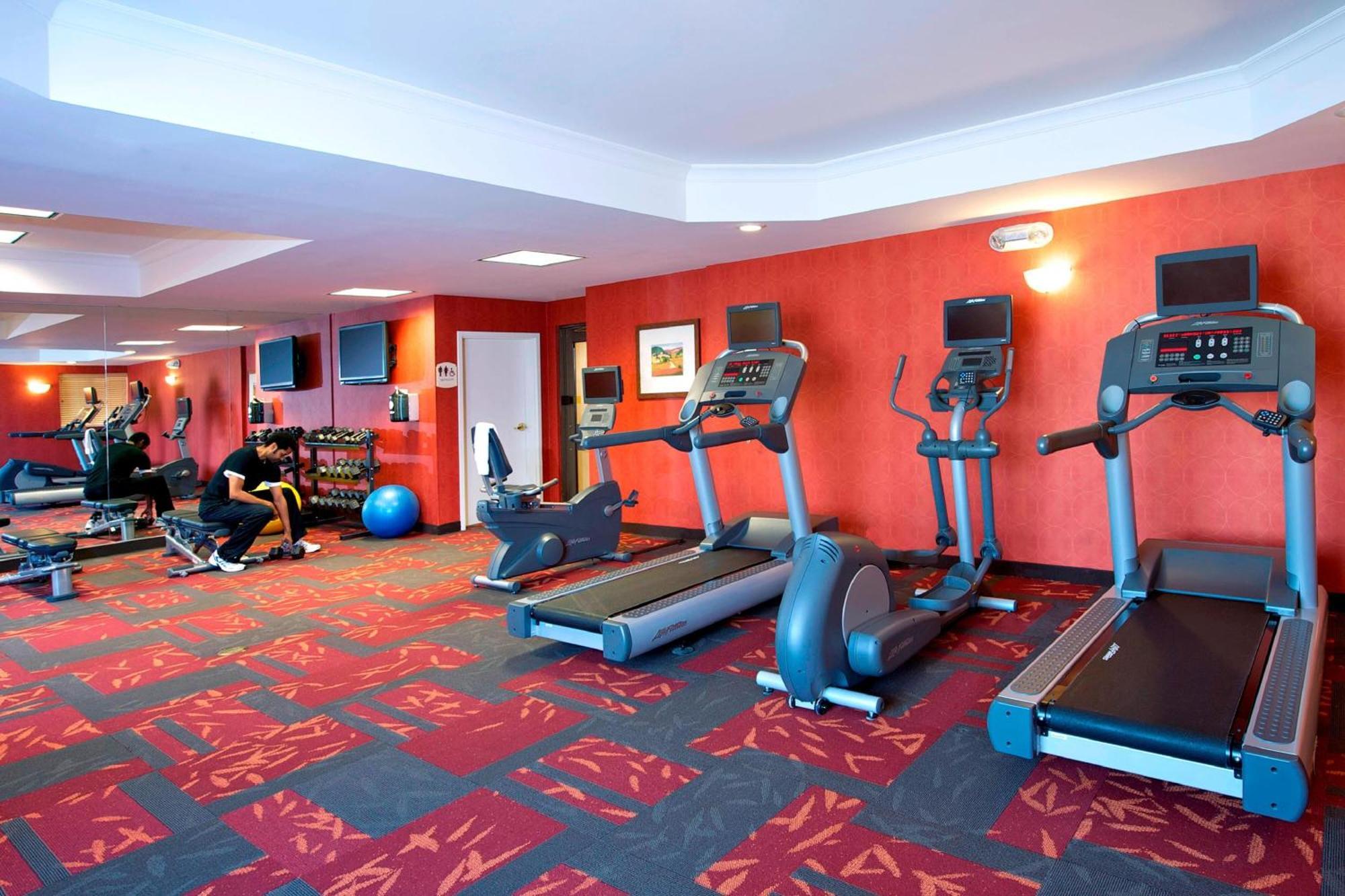 Residence Inn By Marriott Halifax Downtown Екстер'єр фото