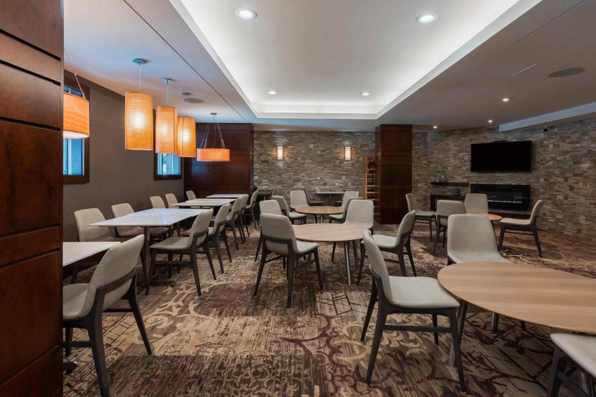 Residence Inn By Marriott Halifax Downtown Екстер'єр фото