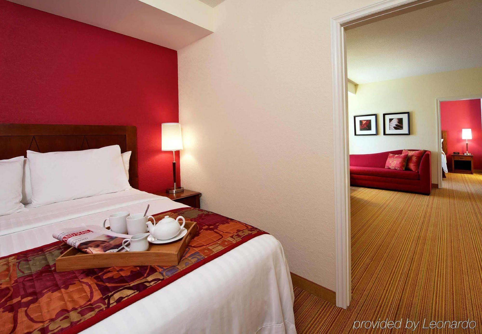 Residence Inn By Marriott Halifax Downtown Номер фото